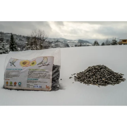 Krmivo pro sýkory a ptáky, černá slunečnicová semínka, 1kg.