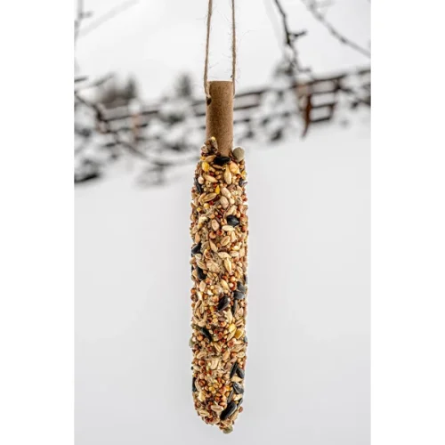 Krmivo pro volně žijící ptáky. Obilné tyčinky, ptačí příchutě 55g.